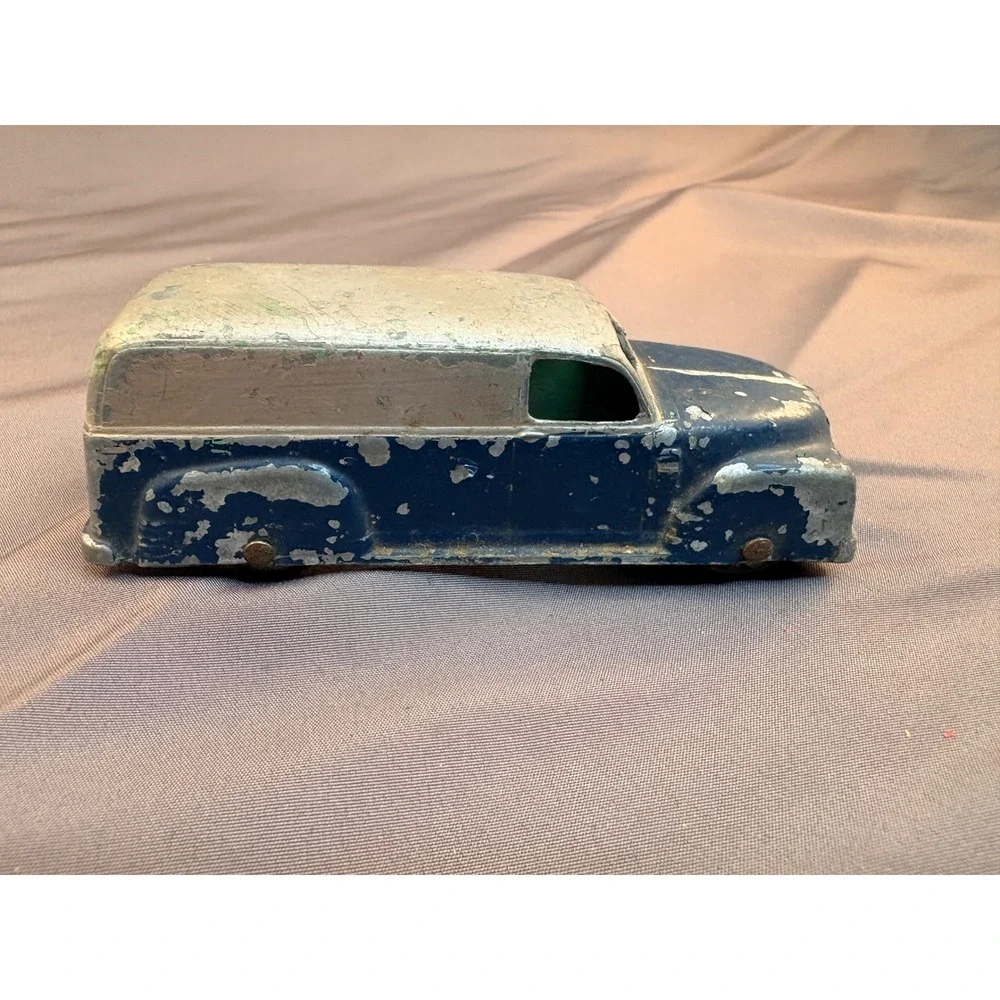 Vintage Tootsietoy Diecast Panel Delivery Truck Blue Silver Made USA 3.75 inch